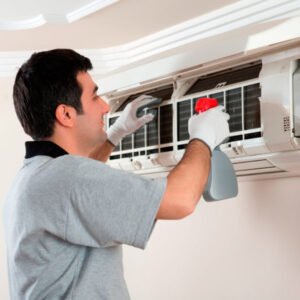 Servicio de mantenimiento residencial relacionado con el cuidado del equipo